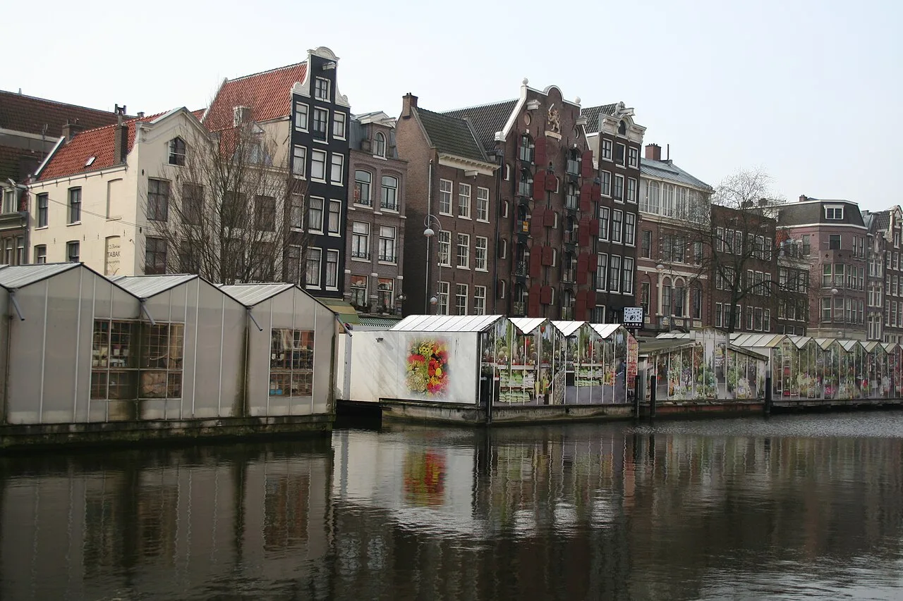 Amsterdam Yuzen Cicek Pazari