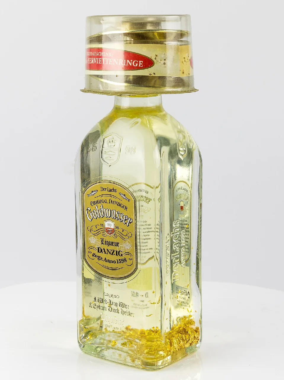 Goldwasser Likörü Kadehi
