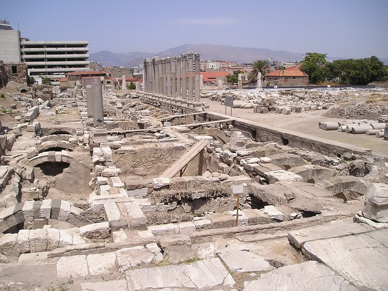 İzmir Smyrna Agorası