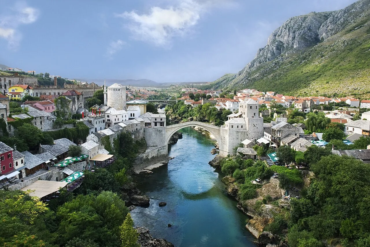 Mostar Koprusunden Atlama
