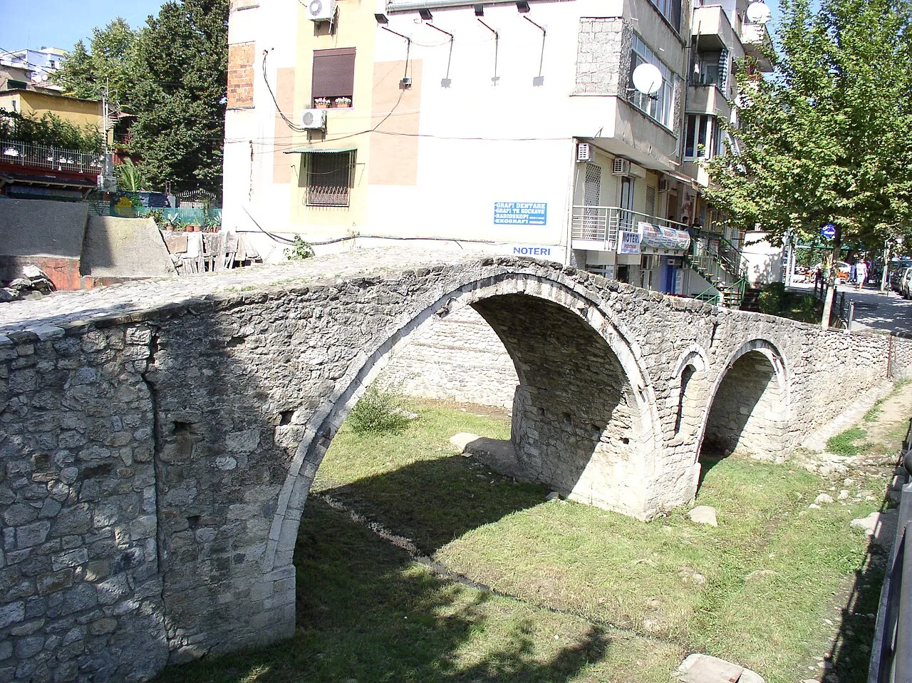 Tarihi Tabak Koprusu